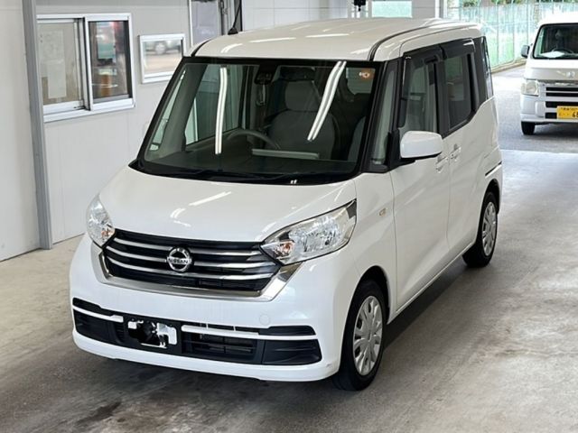 17 Nissan Dayz roox B21A 2017 г. (KCAA Minami Kyushu)